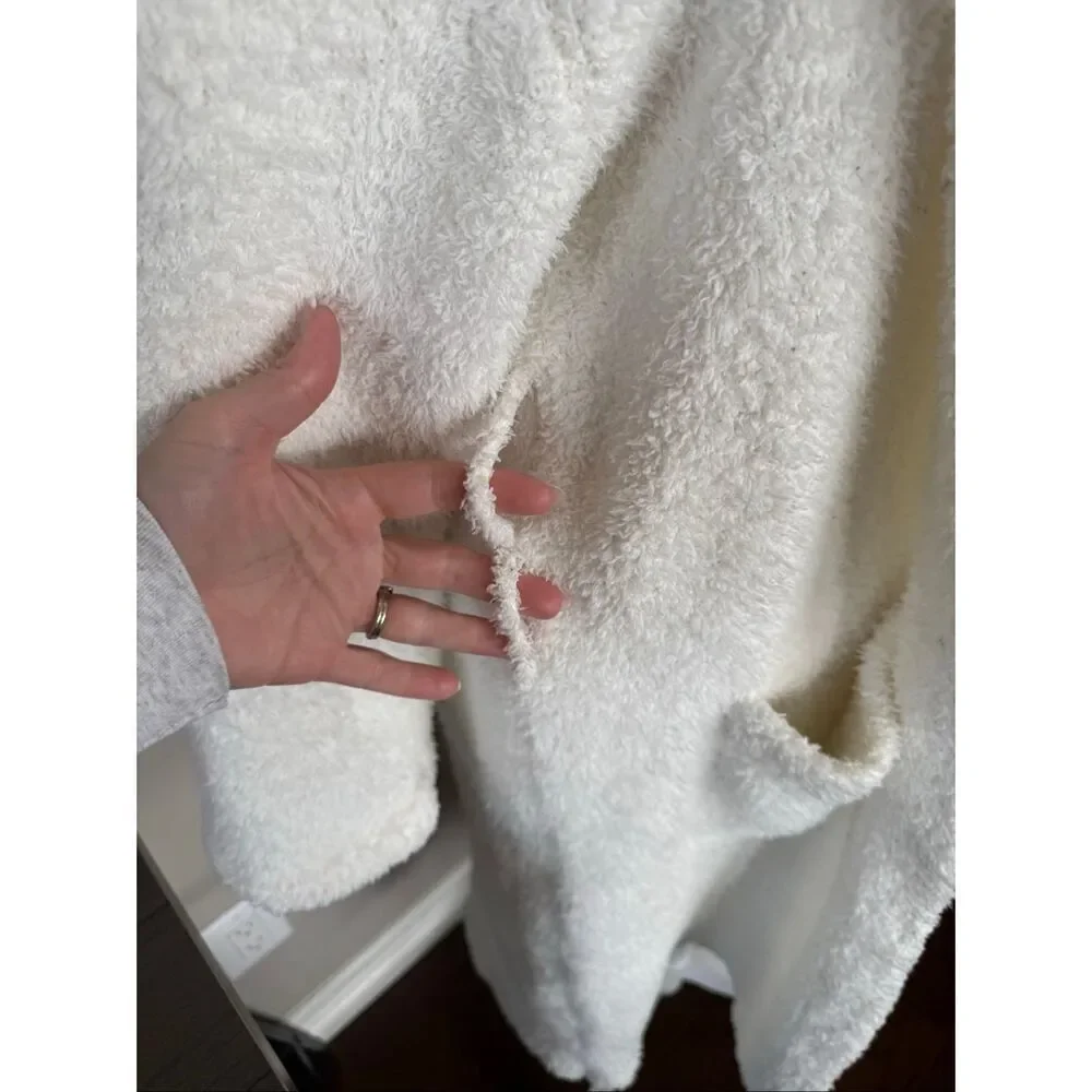 Barefoot Dreams Cozy Chic Robe White size 1 Small Medium No Belt - Picture 5 of 9